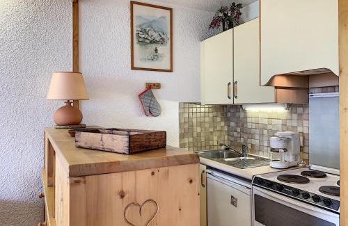 Combloux Apartamento | Studio confortable au centre de Combloux avec parking et accès ski bus - FR-1-560-35