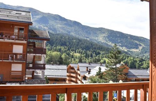 Meribel Centre Apartamento | Studio confortable au centre de Méribel, proche pistes et commerces, parfait pour 4 personnes - FR-1-180-4
