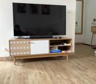Meru Apartamento | Studio confortable et fonctionnel proche gare