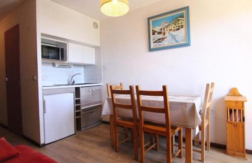 Eclose-Est Apartamento | Studio confortable pour 4 personnes à L'Alpe d'Huez avec balcon, proche commerces et pistes - FR-1-405-32