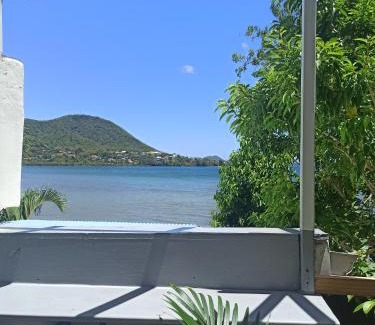 Tartane Apartamento | Studio Corail suspendu au dessus de la mer
