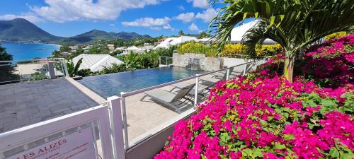 Le Diamant Apartamento | studio cosi, jardin privé, vue magique depuis piscine à débordement de la résidence