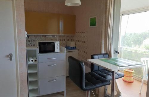 Argeles Plage Apartamento | Studio cosy à 300m de la mer avec parking privatif - Argelès sur Mer - FR-1-388-151