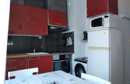 Balaruc-les-Bains Apartamento | Studio cosy à 5 min des Thermes, 2 étoiles, animaux acceptés, proche commerces et Etang de Thau - FR-1-503-88