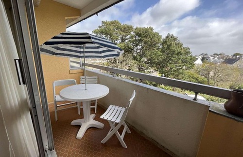 Benodet Apartamento | Studio cosy à Bénodet: plage, restos, thalasso à pied, balcon et parking privé - FR-1-481-135