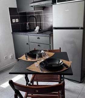 Pignan Apartamento | Studio cosy à Pignan au coeur du village médieval