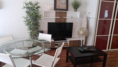 Bron Apartamento | Studio cosy 33 m² limite Lyon. Parking privatif.
