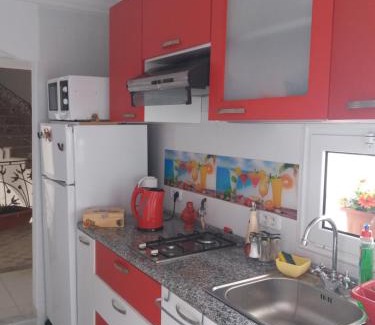 Les Berges du Lac Apartamento | studio cosy au lac 1 en face du Movenpick Hotel