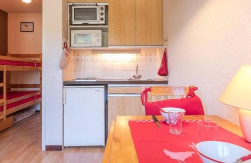 Montgenevre Apartamento | Studio cosy avec balcon sud, 3 couchages, Montgenèvre, skis aux pieds, Wifi et ménage inclus - FR-1-330D-14