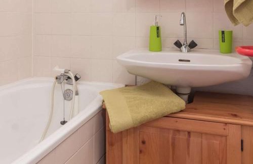 Montgenevre Apartamento | Studio cosy avec balcon sud, 3 couchages, Montgenèvre, skis aux pieds, Wifi et ménage inclus - FR-1-330D-14