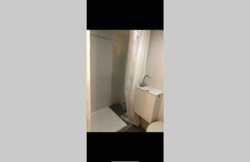 Toulon Apartamento | Studio cosy avec possibilité piscine en supplément