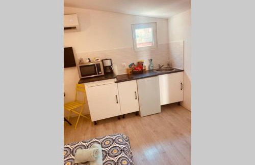Toulon Apartamento | Studio cosy avec possibilité piscine en supplément