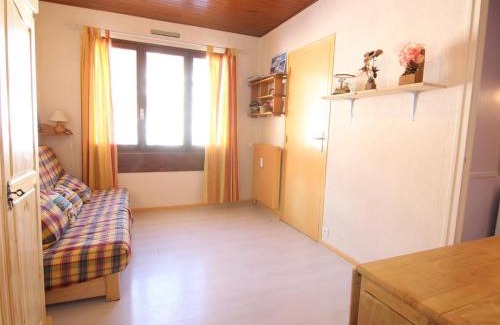 Viel-Alpe Apartamento | Studio cosy pour 2 pers., proche télésiège et commerces, avec TV, casier à skis, et options confort - FR-1-405-139