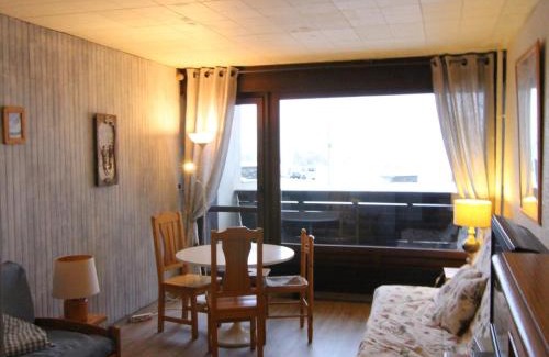 Cognet Apartamento | Studio cosy pour 4 pers. avec balcon S/E, proche pistes du Rif Nel et commerces, quartier Cognet - FR-1-405-45