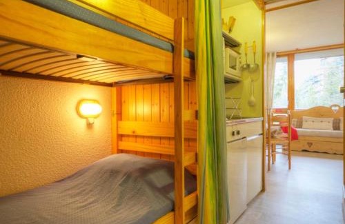 Arc-1800 Apartamento | Studio cosy proche pistes, balcon, WIFI gratuit, parking à proximité - FR-1-346-473