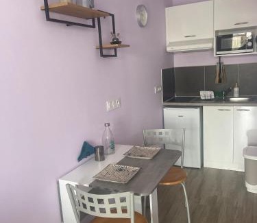 Aix-en-Provence Apartamento | Studio cosy, résidence de tourisme avec piscine