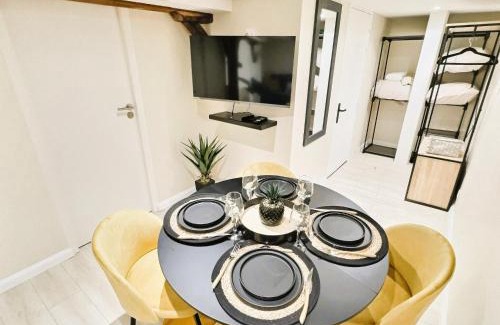 Bouguenais Apartamento | Studio cosy refait à neuf - proche aéroport et tram
