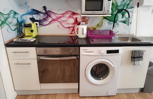 Auch Apartamento | Studio Cozy Plein Centre Tout Équip