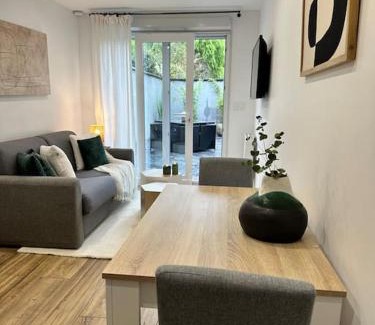Sainghin-en-Weppes Apartamento | Studio d'Hôtes Victoire