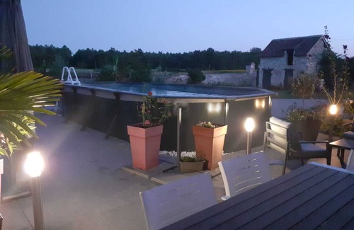 Rilly-sur-Vienne Apartamento | Studio Dans Ancienne Ferme au Calme au Milieu des Champs et Forêts