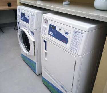 Santo Amaro Apartamento | Studio de 25 metros Do lado Metrô linha 5 Lilas