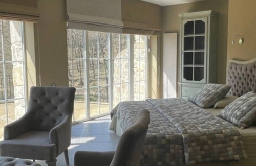 Boffres Cama Y Desayuno | Studio de Charme Situé au Cœur D'un Domaine Arboré de 70 Hectares