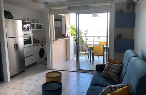 Trois-Ilets Apartamento | Studio de charme VUE MER 2 personnes ENTIEREMENT RENOVÉ