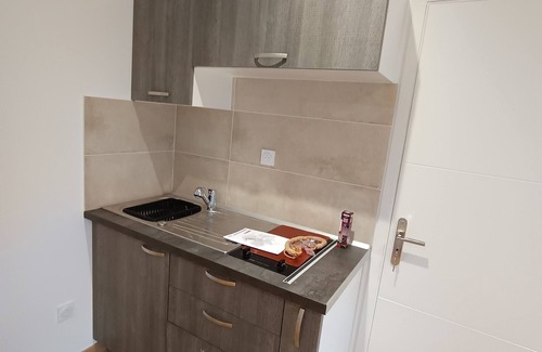 Pont-Sainte-Maxence Apartamento | Studio des Amandines