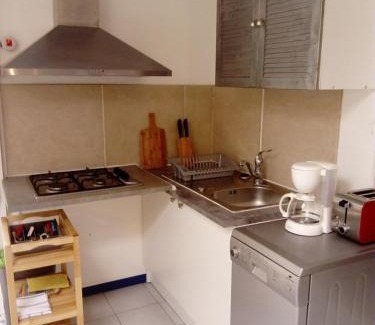 Balaruc-les-Bains Apartamento | Studio des Grenadiers