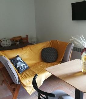 Cenac-et-Saint-Julien Apartamento | Studio des Ventoulines