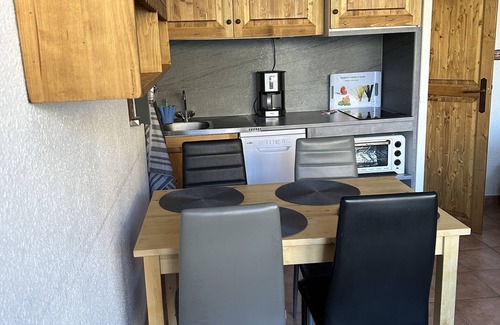 Eclose-Est Apartamento | ESTUDIO DISTRITO ECierre