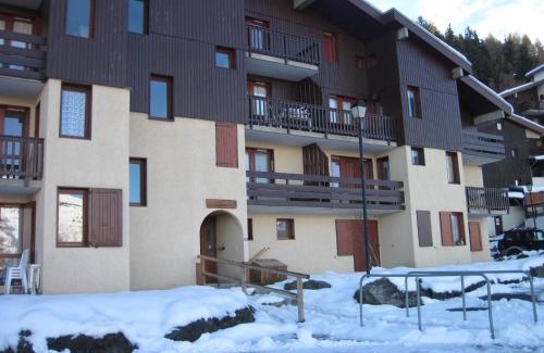 Montchavin Apartamento | Studio divisé avec terrasse sud, proche pistes et centre station, rez-de-chaussée - FR-1-181-2523