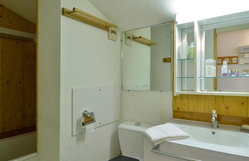 Belle Plagne Apartamento | Studio divisible 4 pers avec balcon et vue pistes - FR-1-181-1531