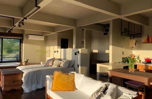 Barra de Ibiraquera Apartamento | Studio dos Imbês frente ao mar