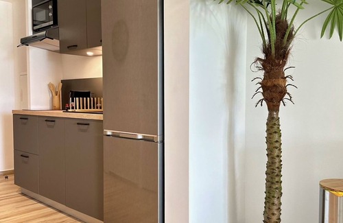 Rambaud Apartamento | Studio Eleven Alamanda Beach beachfront