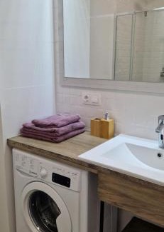 Baia Mare Apartamento | Studio Ema