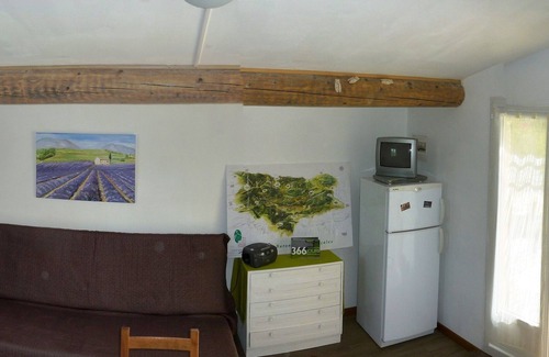 Venterol Apartamento | Estudio en medio de viñedos en Drôme provenzal con piscina.