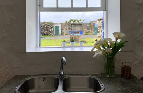 Madalena Apartamento | Studio Flat in spacious garden