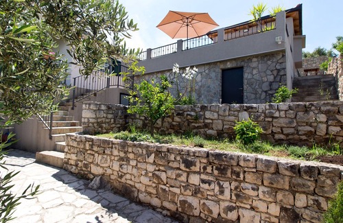 Cove Donja Krusica (Donje selo) Apartamento | Apartamento-estudio en la playa Bahía Donja Krušica, Solta (AS-12418-a)