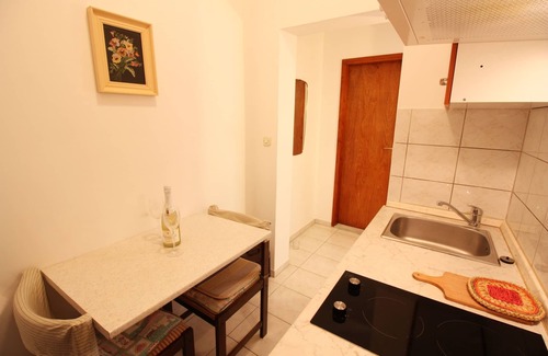 Metajna Apartamento | Apartamento-estudio en la playa Metajna, Pag (AS-6486-b)