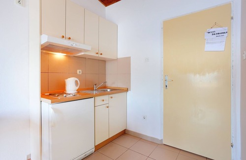 Igrane Apartamento | Apartamento-estudio en la playa Igrane, Makarska (AS-6653-a)
