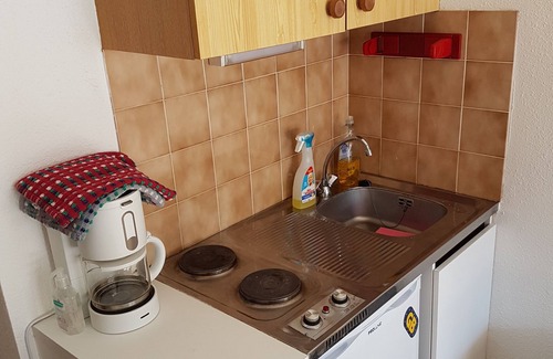 Bernex Apartamento | Estudio, capacidad para cuatro personas, esquí a pie de puerta, servicio de conserjería, limpieza y ropa de cama