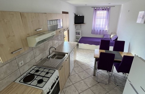 Martinscica Apartamento | Apartamento-estudio con balcón y vista al mar Martinscica, Cres (AS-14334-a)