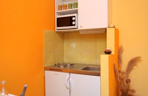 Vrisnik Apartamento | Apartamento-estudio with terrace Vrisnik, Hvar (AS-8733-a)