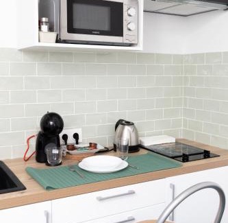 Loisin Apartamento | Studio fonctionnel proche de la frontière