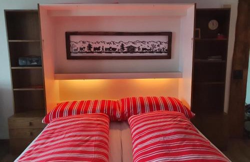 Emmetten Apartamento | Studio for 2-4 guests with balcony and panorama view