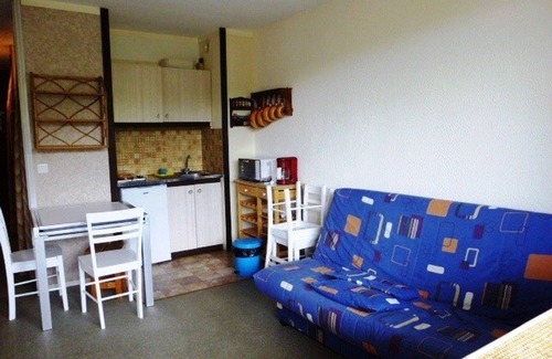 Arette Apartamento | Estudio para 6 en Arette con acceso a pistas, balcón, taquilla de esquí y aparcamiento gratuito