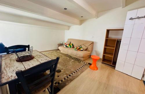 Saint-Xandre Apartamento | Studio for two of 25 m2 in Saint-Xandre