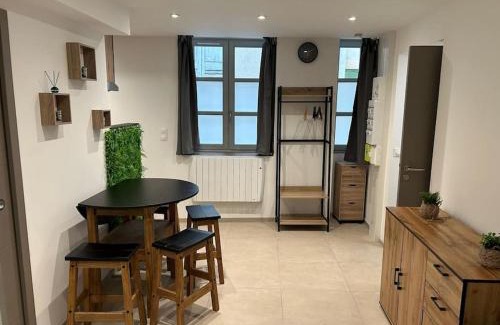 Saint-Donat-sur-l'Herbasse Apartamento | Studio chez Mumu