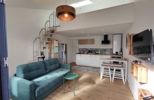 Saint-Leger-sous-Cholet Apartamento | Studio L'Escapade Cosy 25mn from Puy Du Fou